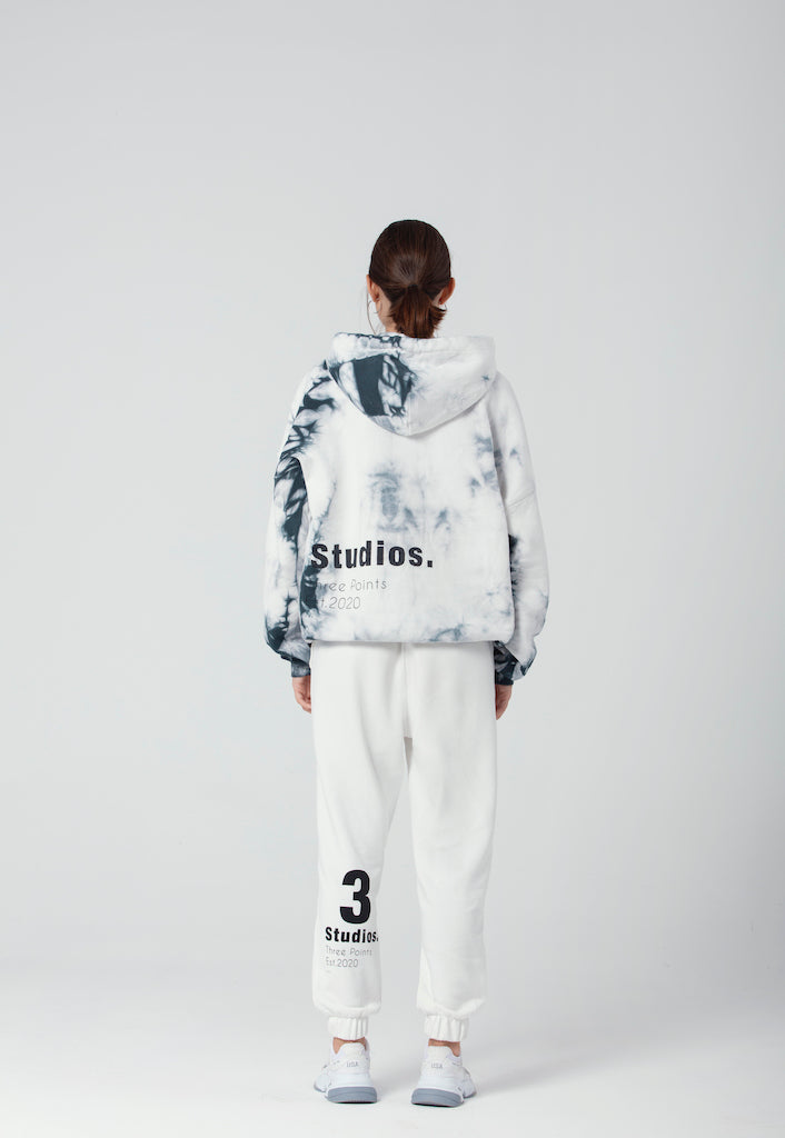 "STUDIOS" Hoodie mit Batikmuster in grau