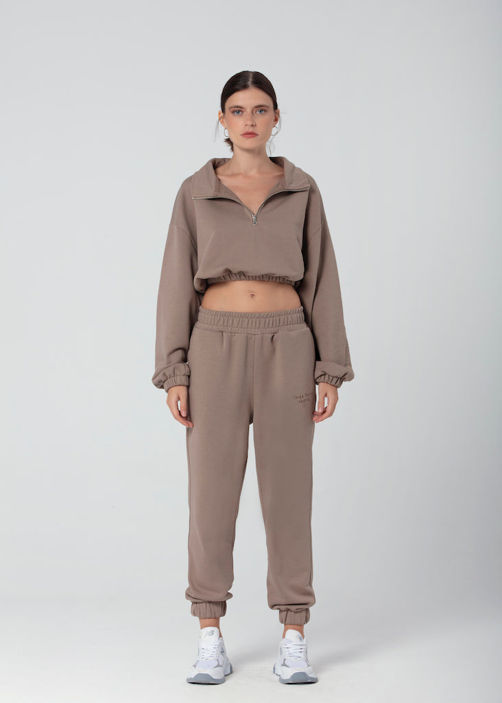 "VOILA" Crop Sweatshirt mit Stehkragen in braun