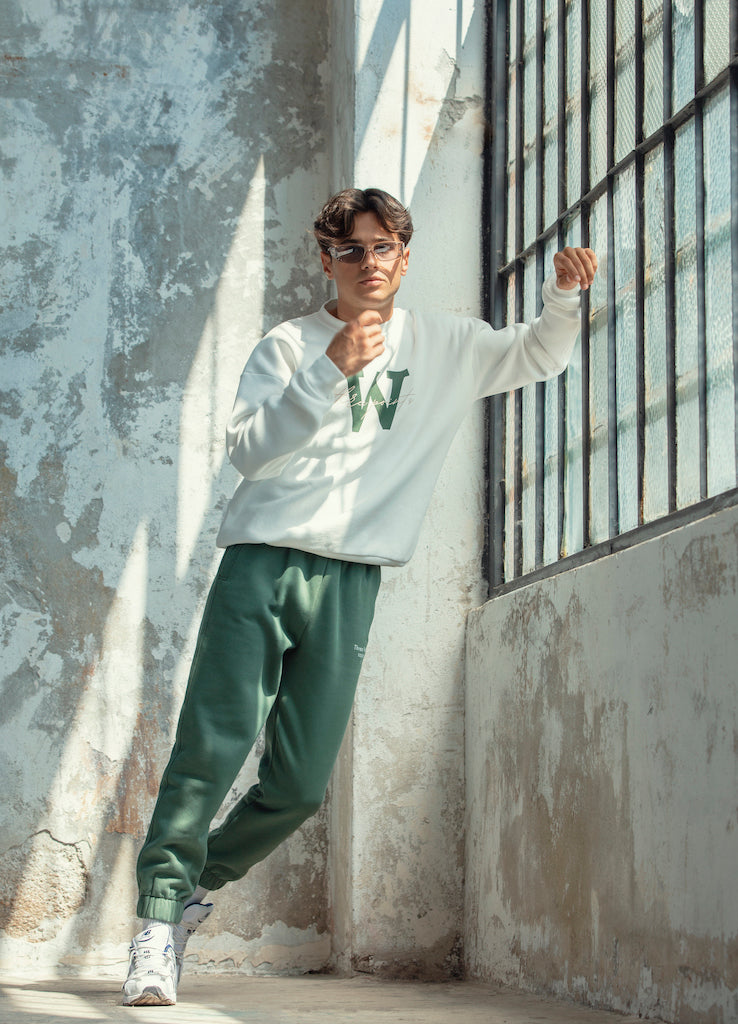 "W EDITION" Oversized Sweatshirt in weiß