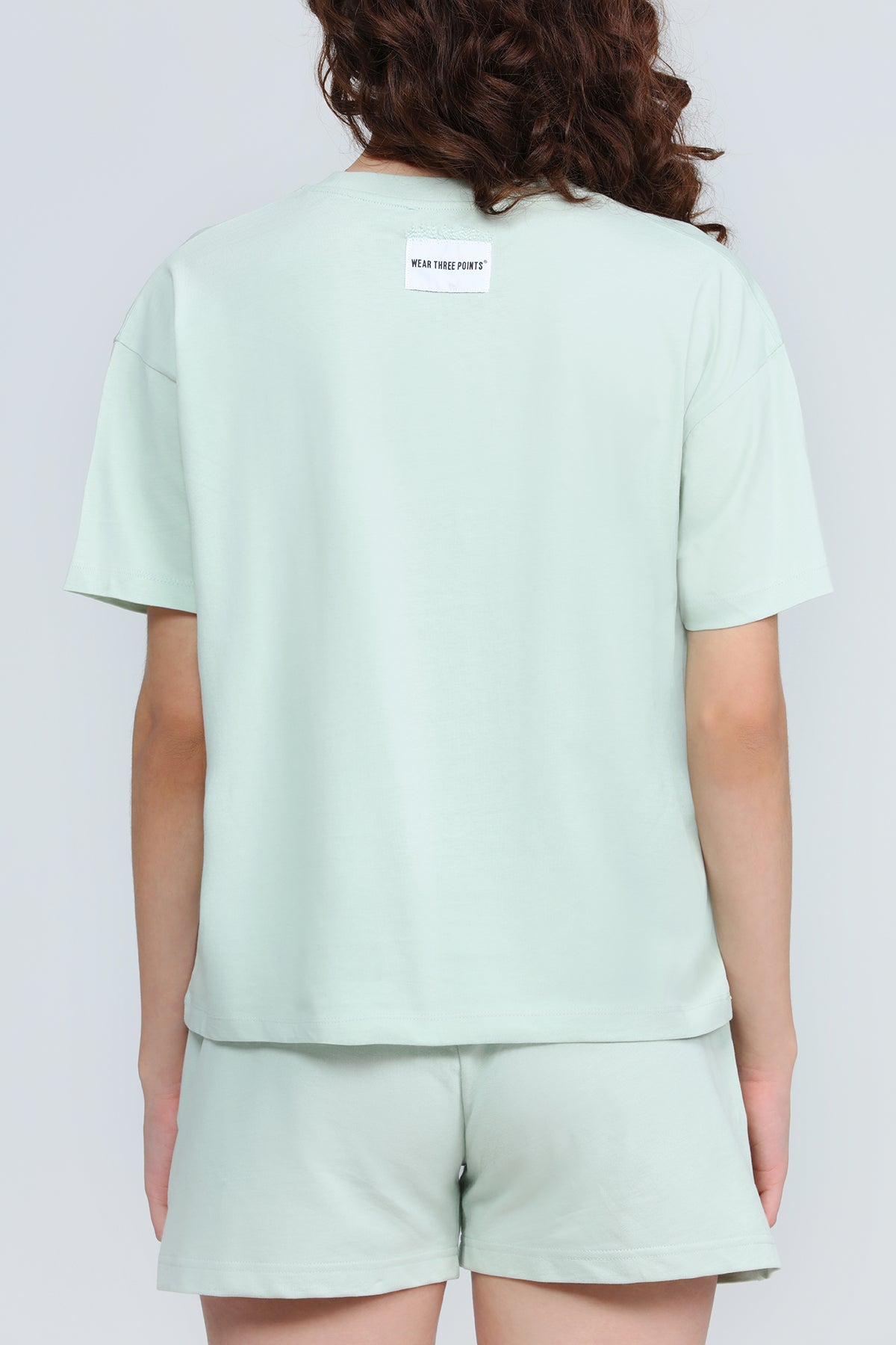 "WEEKEND" Oversized T-Shirt in grün