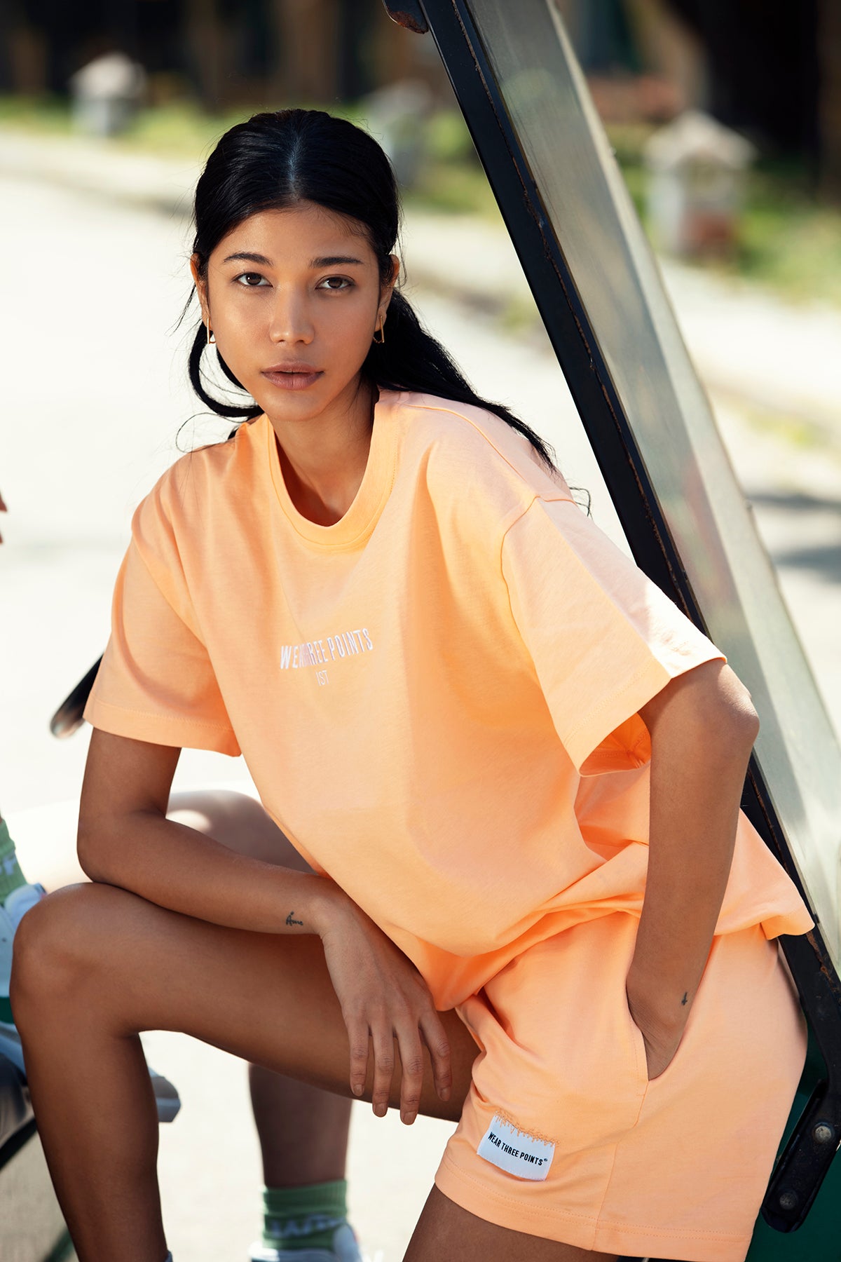 "WEEKEND" Oversized T-Shirt in orange