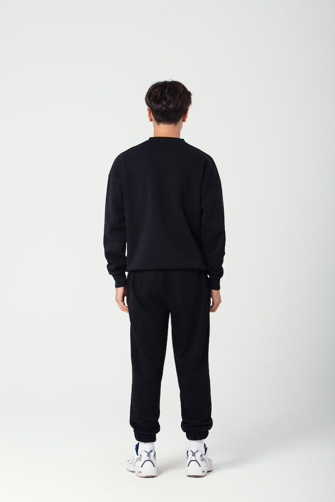 "W EDITION" Oversized Sweatshirt in schwarz