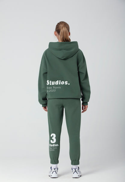 "STUDIOS" Hoodie in grün