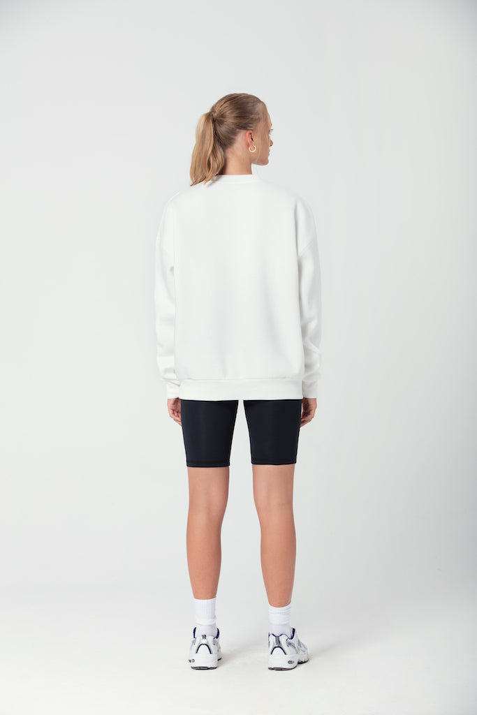 "W EDITION" Oversized Sweatshirt in weiß